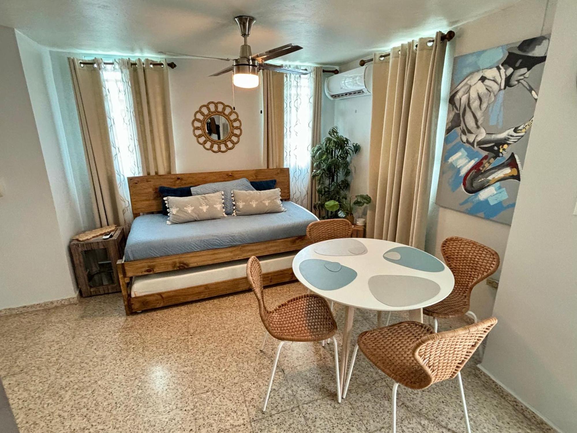 Bee Inn Puerto Rico Charming Urban Apartment In 산후안 외부 사진